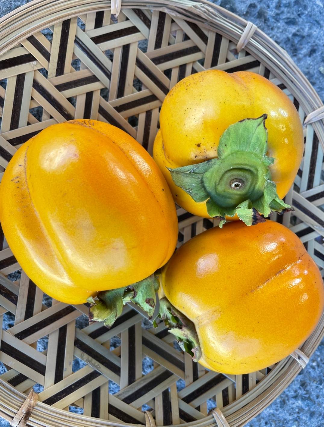 画像：ぶちあまい”幻の柿“を味わって！　美祢産の「みとう西条柿」