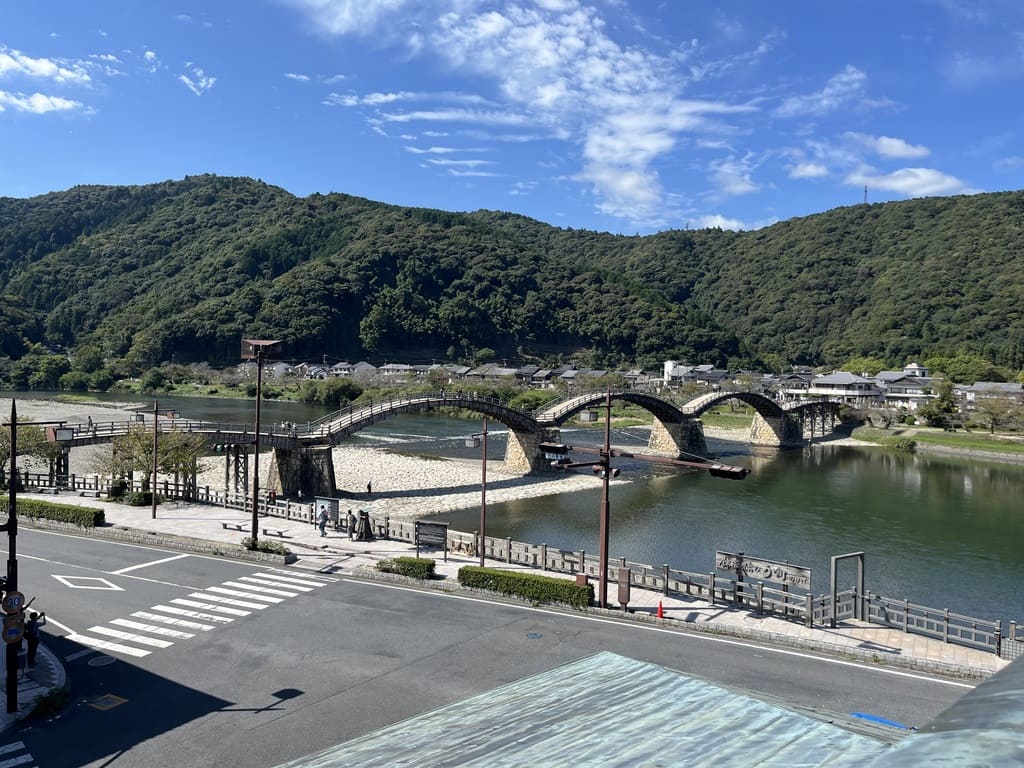 岩国市「カフェいつつばし」