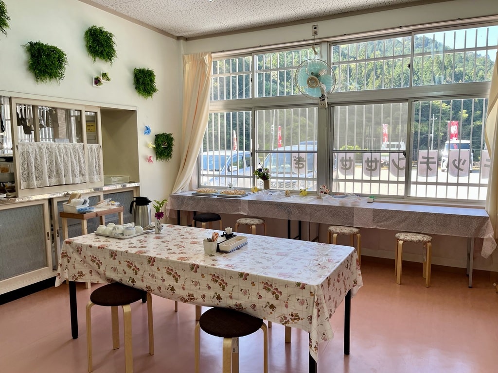 岩国市美和町キッチンせせらぎ