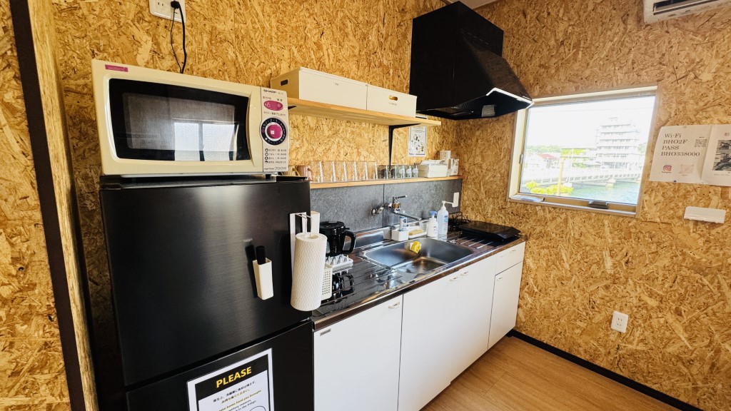 ゲストハウス「バイクヤノニカイ」共有キッチン