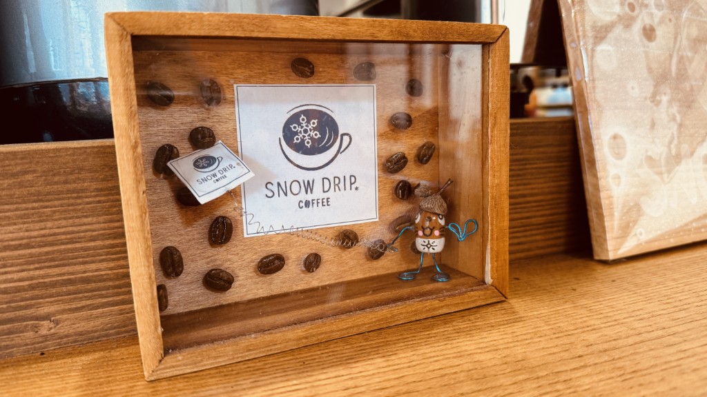 「SNOW DRIP COFFEE」内装