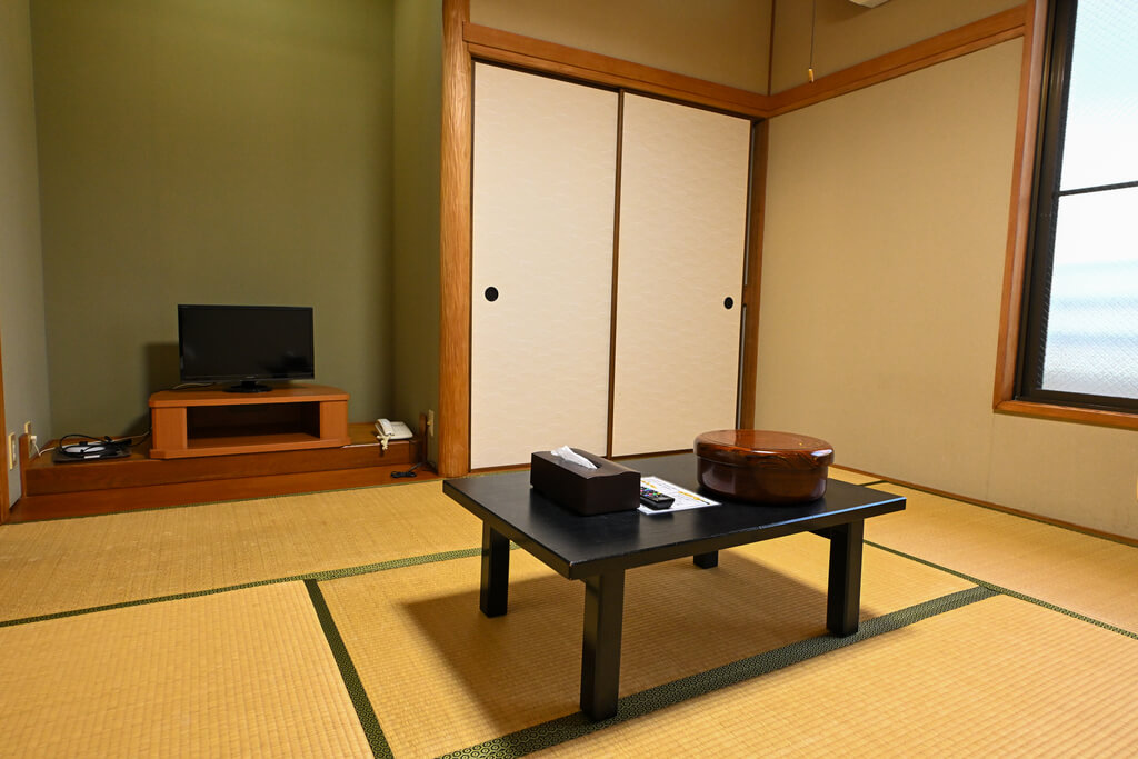 瀬戸内海の魚が味わえて宿泊もできる！周防大島町「料理民宿 かわい寿し」