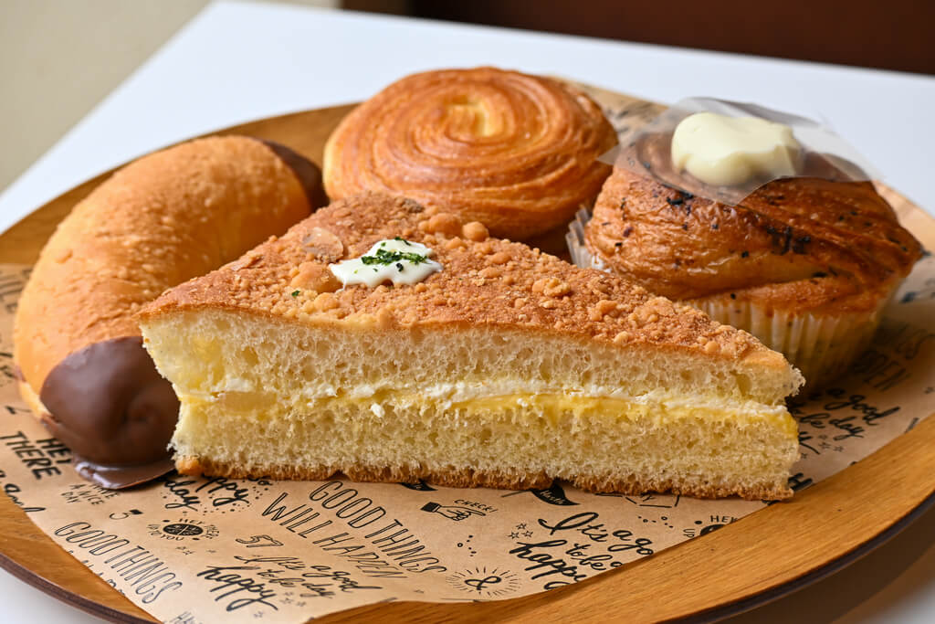 創業100年超のベーカリーで味わうランチと焼きたてパン 周南市「ジャンポールカフェ」