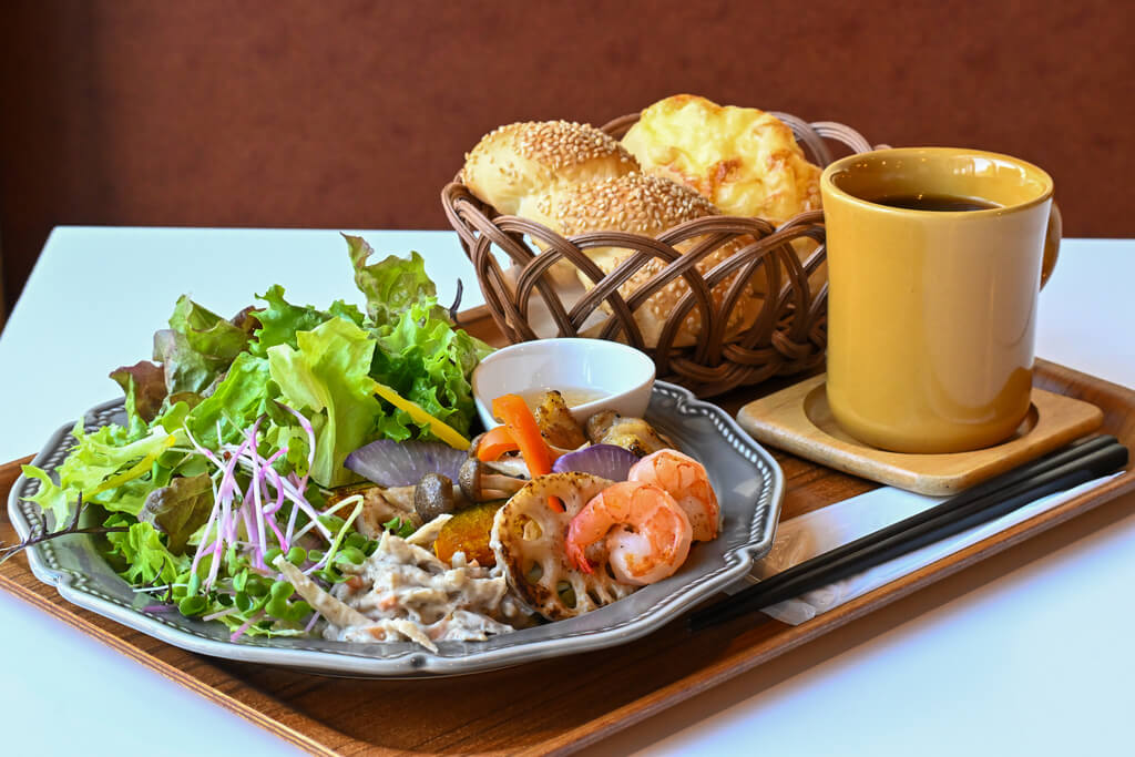 画像:創業100年超のベーカリーで味わうランチと焼きたてパン 周南市「ジャンポールカフェ」