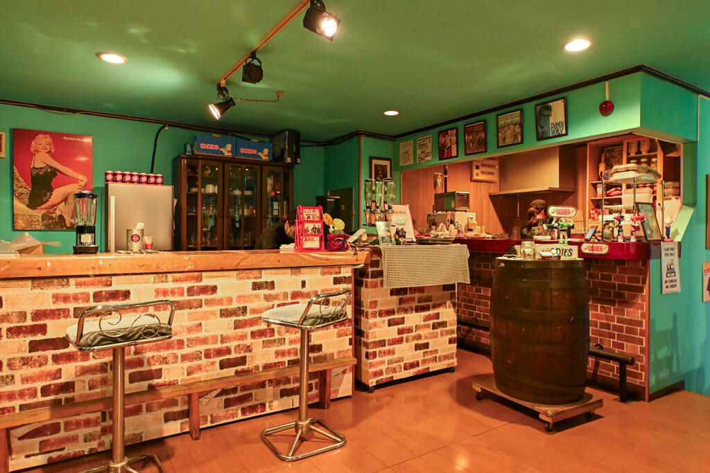 ライブハウスの空間で味わうクラフトバーガー 岩国市「AMERICAN DINER GOODIES(グッディーズ)」