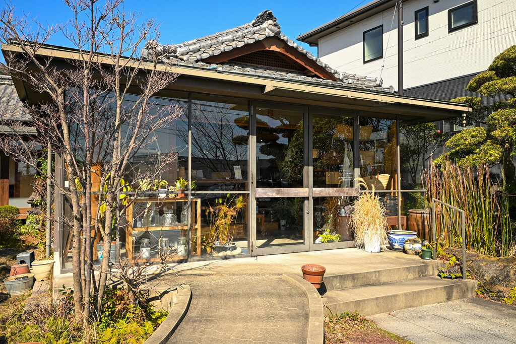 庭園を眺めながら味わう手作りランチ 周南市「ガーデンカフェ日日」