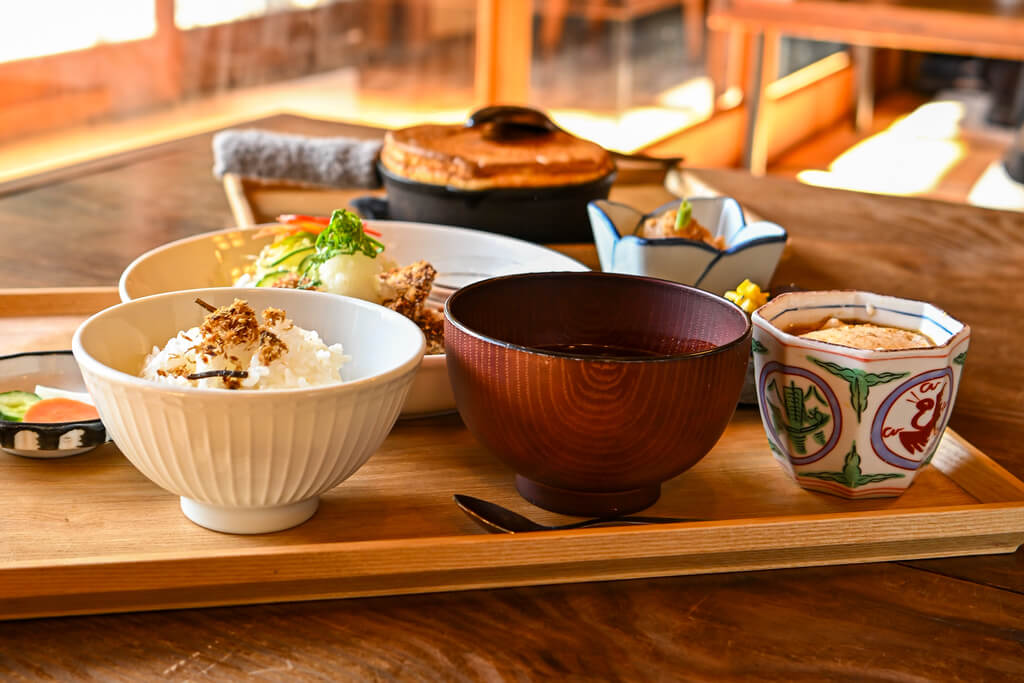 庭園を眺めながら味わう手作りランチ 周南市「ガーデンカフェ日日」