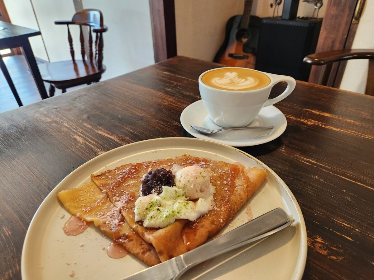 画像：心解きほぐすスペシャルティコーヒーとクレープの古民家カフェ　防府市「カフェハナリノ」