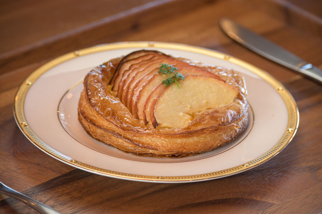 瀬戸内海を眺めながら焼きたてパンとスイーツを楽しむ 周南市「YUNAGI Cafe（ユウナギ カフェ）」