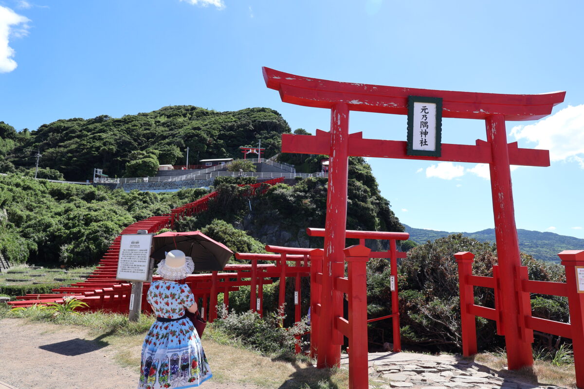 画像:123基の赤い鳥居の先には絶景!日本海を望む長門市「元乃隅神社」