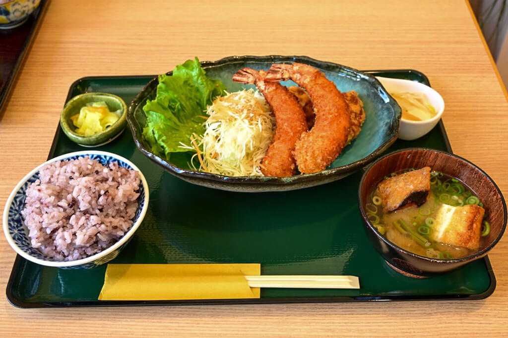 画像：錦帯橋の吉香公園近くで味わう手づくりランチ　岩国市「錦帯橋カフェわたぼうし」