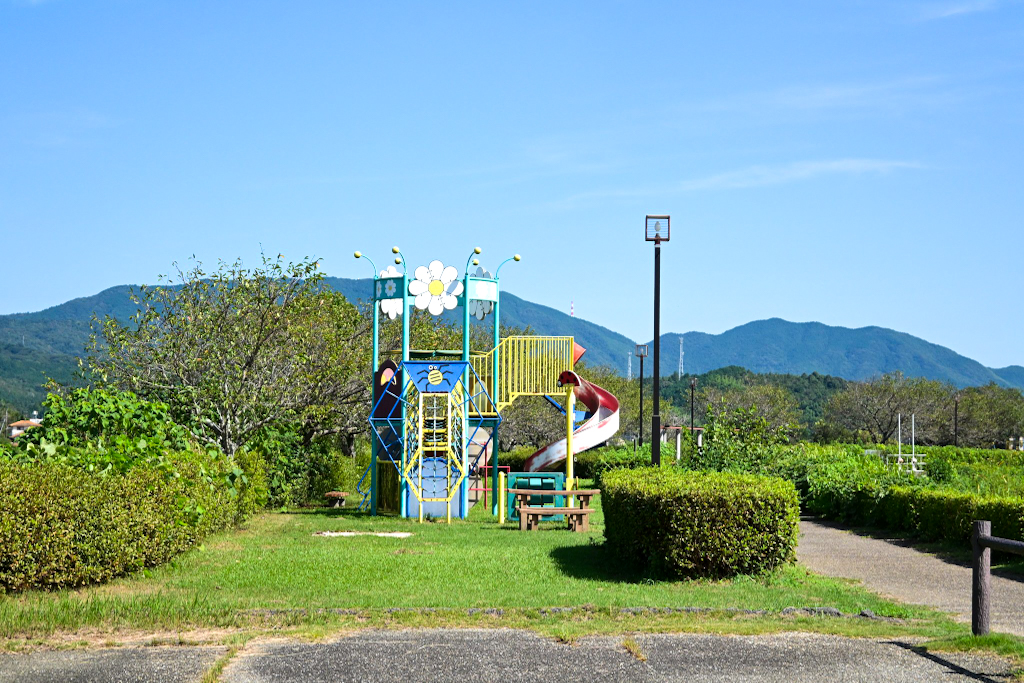 秋のお出かけシーズンにぴったり!子連れで楽しめる岩国市の公園スポット5選