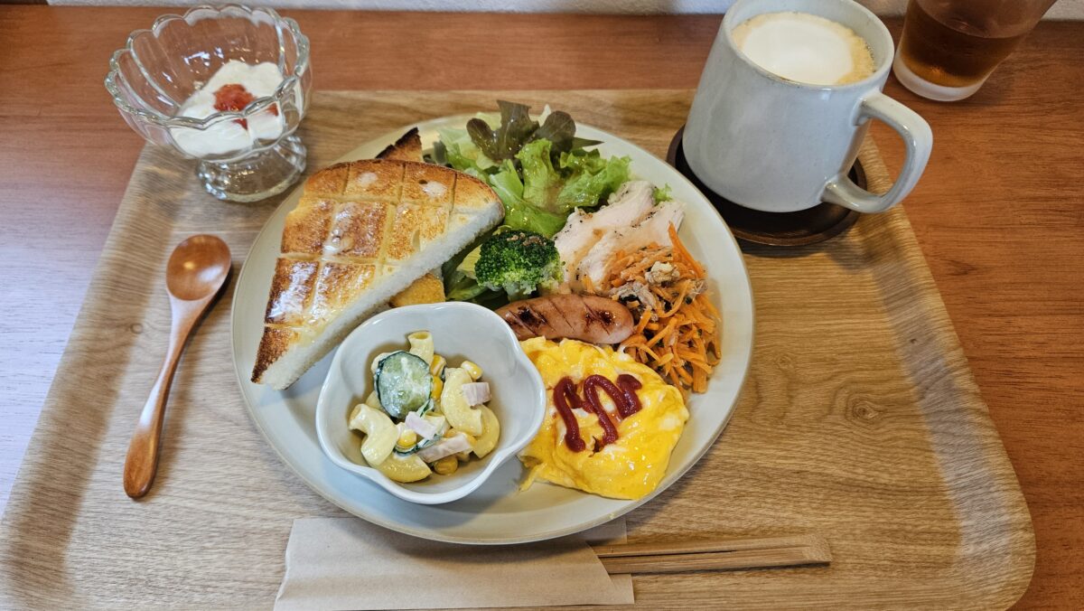 画像:朝のひとときを、ちょっぴり贅沢に。自家製パンとこだわりコーヒーがうれしい 平生町「Cafe Bower」